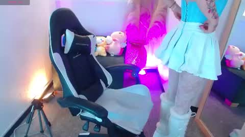 haddes_as online show from July 2026 07:07:02 PM
