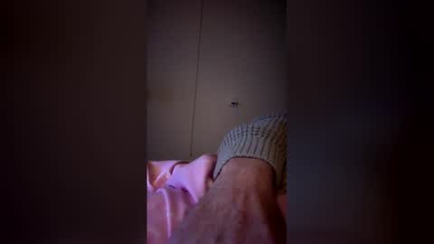 hadesmoi online show from May 2026 06:34:02 PM