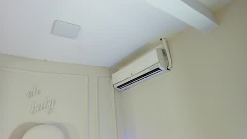 haileysans online show from April 2026 11:29:01 AM