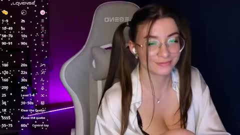 HailyHeavenly online show from February 2025 04:31:01 PM