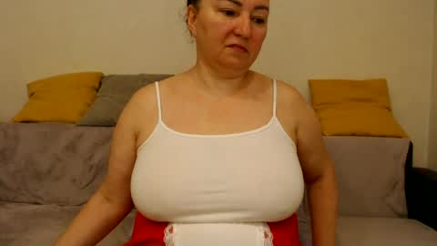 hairy vicky online show from June 2026 12:24:02 AM