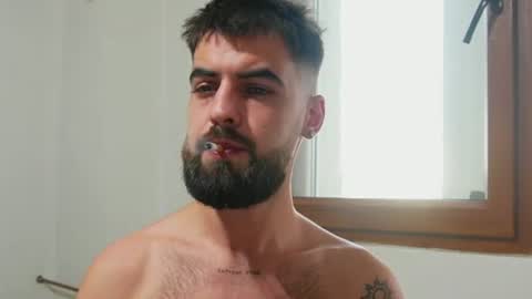 Snapshot of hairyrobxxx chatting on July 2026 03:16:01 PM HairyRobXxX online show from July 2026 03:16:01 PM