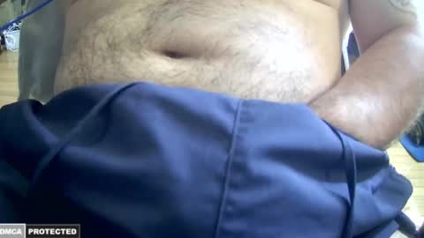 hairyuncut1705 online show from April 2026 07:05:02 PM