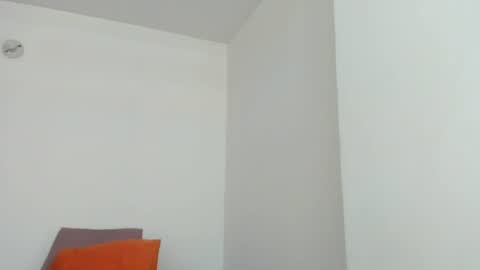 Snapshot of halle_1 chatting on July 2026 10:12:02 PM halle_1 online show from July 2026 10:12:02 PM