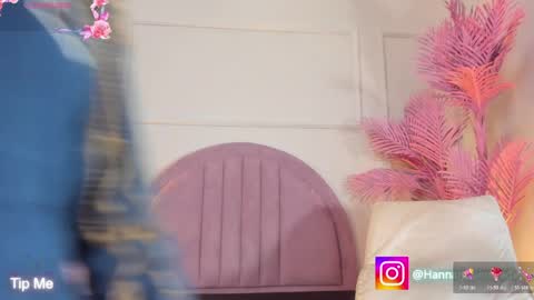 hanaahquinn online show from April 2026 11:41:02 AM