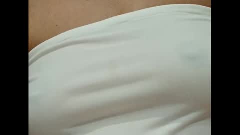 miolinasexycpl online show from May 2026 02:42:02 AM