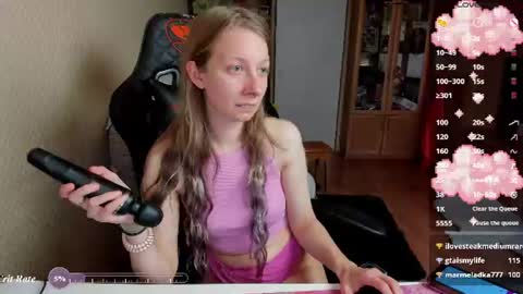Snapshot of handsome_whale chatting on July 2026 07:55:02 AM Mila online show from July 2026 07:55:02 AM
