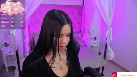 hanna  online show from February 2026 12:59:02 AM