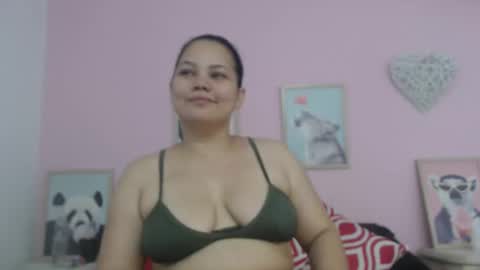  Hanna  online show from March 2025 12:04:02 PM