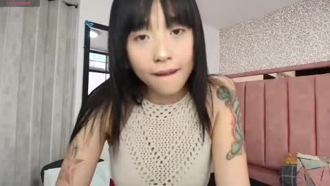  H A N N A  online show from April 2026 07:48:01 PM