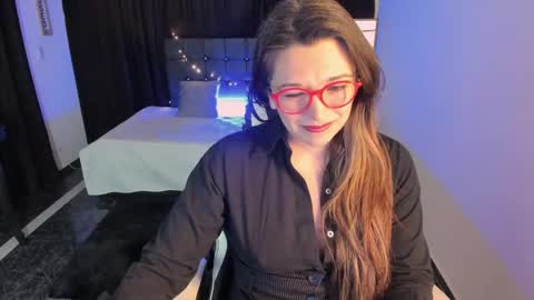 hanna_ma online show from October 2025 02:36:02 PM