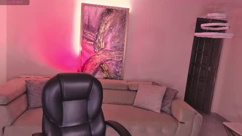 Snapshot of hannaconnor_ chatting on June 2026 12:35:02 AM Hanna Connor online show from June 2026 12:35:02 AM