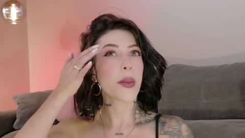 Hannah  online show from April 2026 03:04:02 AM