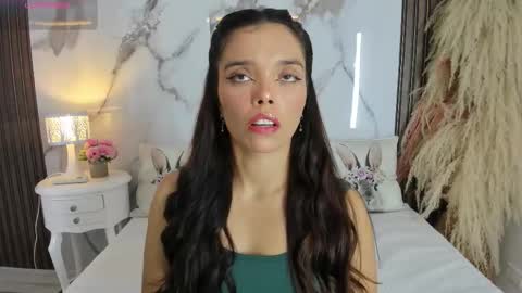 Hannahill69 online show from February 2026 04:55:01 AM