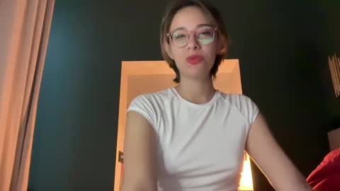 hannahinto online show from March 2026 04:15:02 AM