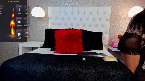 Hanna Slone online show from February 2025 11:09:02 AM