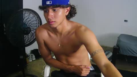 Snapshot of hansel_take chatting on May 2026 09:23:02 PM hansel_take online show from May 2026 09:23:02 PM