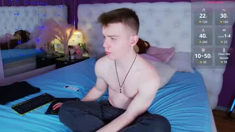 happydeimos online show from March 2026 09:40:02 PM