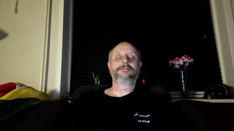 MrLazy online show from July 2026 12:46:01 AM