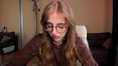 Julia online show from March 2026 05:00:02 AM