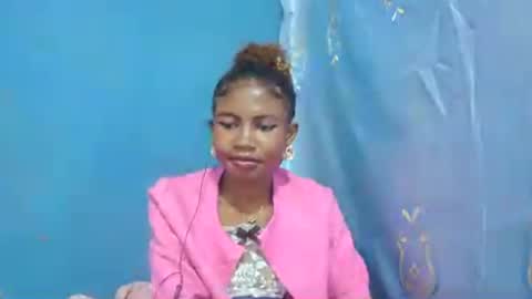 hasleyinah online show from July 2026 06:58:02 PM