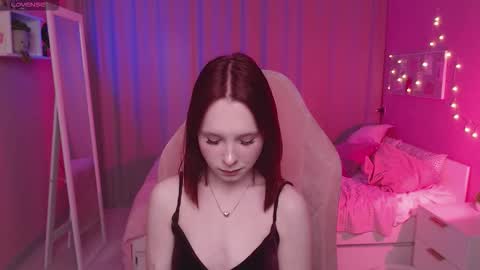 Mia online show from March 2026 08:20:01 AM