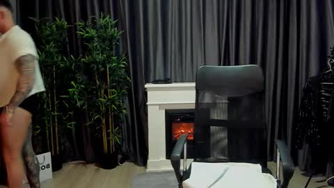 Snapshot of haydenspears chatting on November 2025 01:55:02 PM HaydenSpears online show from November 2025 01:55:02 PM