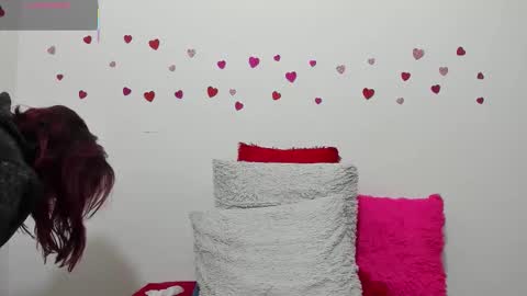 hazel online show from February 2026 08:52:02 AM