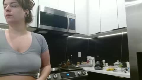 Hazel online show from April 2026 01:39:02 PM