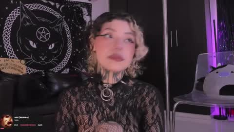 Hazell Witch online show from April 2026 02:26:01 PM