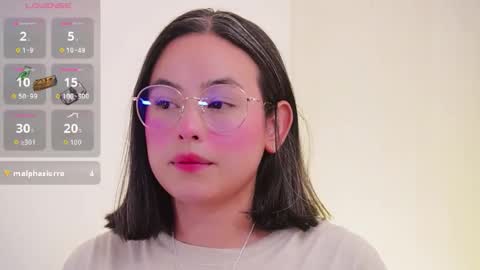 Snapshot of hearmymoans_18 chatting on February 2026 10:38:02 PM hearmymoans_18 online show from February 2026 10:38:02 PM