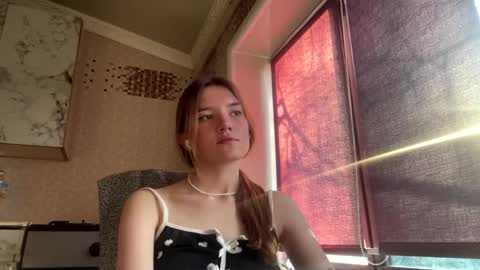 Lili online show from March 2026 12:11:01 PM