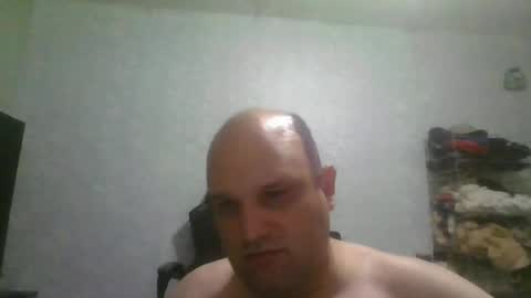 Snapshot of heavy_rebellxc chatting on June 2026 07:47:02 AM Heavy Rebell online show from June 2026 07:47:02 AM