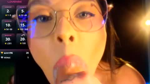 Snapshot of hecate_gh chatting on July 2026 11:00:01 PM Hecate online show from July 2026 11:00:01 PM
