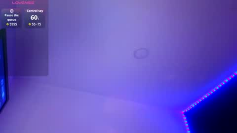 Snapshot of hecate_gh chatting on July 2026 10:14:02 PM Hecate online show from July 2026 10:14:02 PM