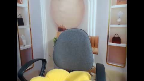 love bug online show from April 2026 05:13:02 PM