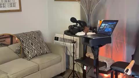 LockedThug online show from December 2025 02:30:02 AM