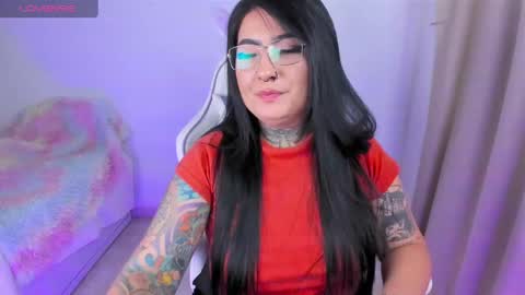 Snapshot of heey_kitty chatting on May 2026 06:26:01 PM IM EMY online show from May 2026 06:26:01 PM