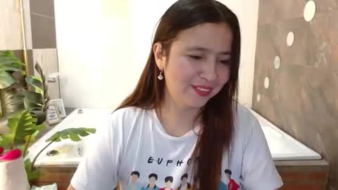 Heidy online show from March 2026 01:06:02 PM