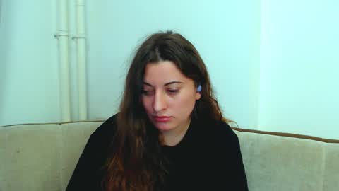 helen_adams_ online show from December 2024 11:22:02 AM