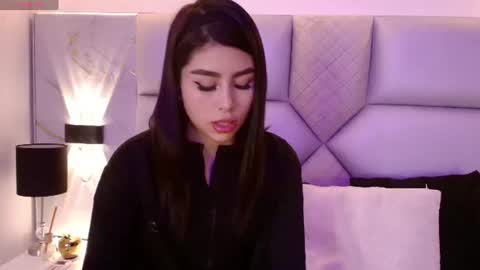 Snapshot of helena_whaite chatting on July 2026 02:02:02 AM helena_whaite online show from July 2026 02:02:02 AM