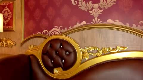 Helen or Hells online show from December 2025 12:00:01 PM