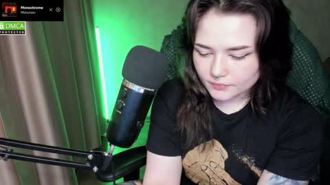 Red online show from March 2026 08:31:01 PM