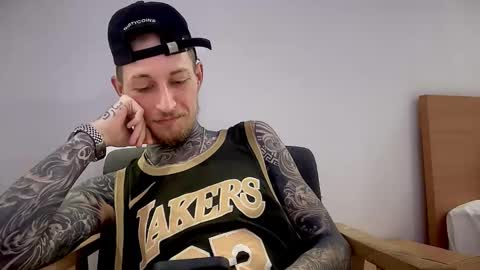 hellacozy online show from March 2026 02:06:01 AM