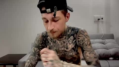 hellacozy online show from April 2026 02:32:02 PM