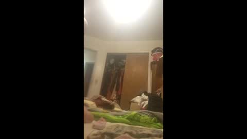 Roxanne online show from May 2026 08:09:01 AM