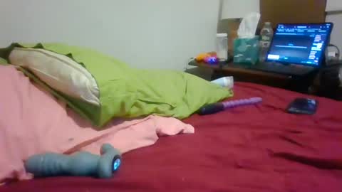 Roxanne online show from June 2026 03:25:01 AM