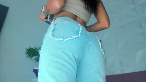 hellen     online show from January 2026 07:04:01 PM