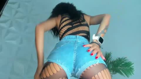 Snapshot of hellen_sky_ chatting on May 2026 07:34:01 PM hellen online show from May 2026 07:34:01 PM