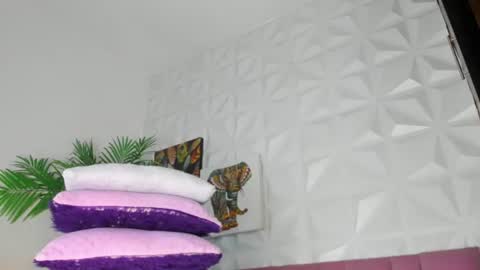 Snapshot of hellen_sky_ chatting on June 2026 07:34:02 PM hellen online show from June 2026 07:34:02 PM